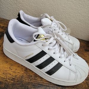 Kids Size 3 Adidas